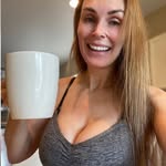 Janet Gale - @showdem9 - Instagram