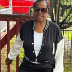 Janet Huntley - @huntleyjanet - Instagram