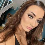 Janet Keeling - @janetkeeling77 - Instagram
