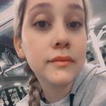 janet - @janetlock20 - Instagram