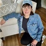Janet McLain - @walk.jogrun - Instagram
