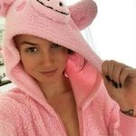 Janet meyer - @janetjanet0418 - Instagram