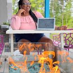 Janet Mingo - @anneabure - Instagram