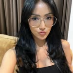 Janet Monaghan - @lily_wanderqf1 - Instagram