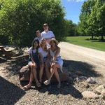 Janet Olinger - @j.olinger211 - Instagram
