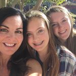 Janet Pasco - @janeybananey - Instagram