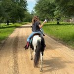 Janet Perkins - @janetoliva - Instagram