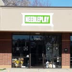 Janet Perry - @needleplayutah - Instagram