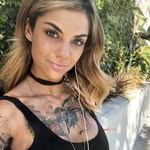 Janet Perry - @janetperry1622 - Instagram