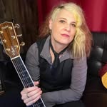Janet Robin - @janetrobinmusic - Instagram