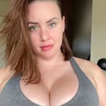 @janetruth212 - Instagram