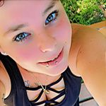 Janet Tesch - @janet_sally95 - Instagram