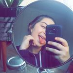 Laura sally - @_janet_sally - Instagram