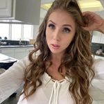 Janet Troy - @jane.ttro - Instagram