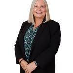Janette Abbott - @abbottstravels - Instagram