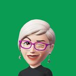 Janette Bennett - @auntiejanettesteasandtreats - Instagram