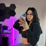 Haley Janet - Facebook