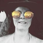 Janette Wolfe - @wolfeyswife - Instagram