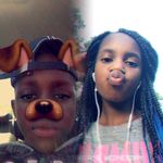 Jania - @janiadavis12 - Instagram