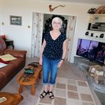 J Eluzabeth Coles - @janice.coles.39 - Instagram