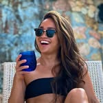 Janice Hager - @jhagerbomb - Instagram