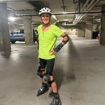 Jan Tebrinke - @jumpingjanicelee - Instagram
