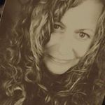 Janie Molnar - @kabigon9112 - Instagram