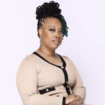 Janie James - @loc_princess88 - Instagram