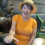 Janine Bray - Facebook