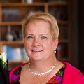 Janine Bray - Facebook