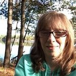 Janine Burns - @janineruby2000 - Instagram