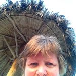 Janine Burns - @j9tburns - Instagram