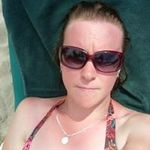 Janine Holman - @neens2105 - Instagram