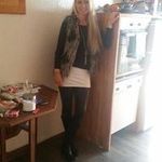 Janine Hutton - @nine_3103 - Instagram