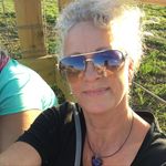Janine Shaw - @janinescuts - Instagram