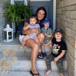 Janis Bond - @jannieb_64 - Instagram