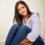 Janis Castillo - @janis_castillo - Instagram