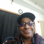 @fox_janis - Instagram