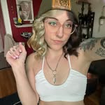 Janis Hale - @jannabis - Instagram