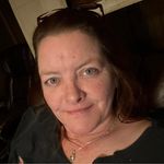 Janis Kenyon - @lippy_the_red - Instagram