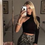 Janis Maxwell - @janis.maxwell.18 - Instagram