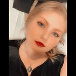 Janis Rutkowski - @janis_rose13 - Instagram
