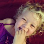 Janis Sharp - @knotlessrazu - Instagram