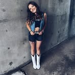 Janiya Walker - Facebook