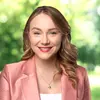 Jenna Cunningham - @jenna_sells_houses - TikTok