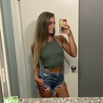 Janna Hook - @hookjanna18 - Instagram