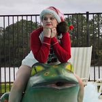 Jenna Irwin - @lildarlinduck - Instagram