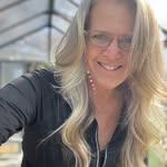 Janna Olson Weiss - @jannawgarden - Instagram