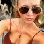 Jenna Randall - @jennarandall99 - Instagram