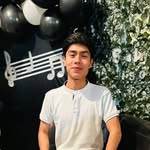 Jared Guzmán - @jairo.gzm - Instagram